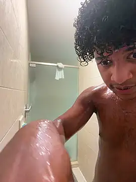 Angel_raphael69 Show Webcam
