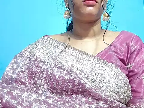 Adhiti_1のウェブカメラショー