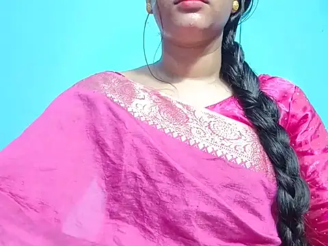 Adhiti_1's Webcam Show