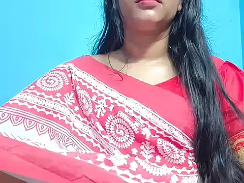 Adhiti_1 在線直播表演