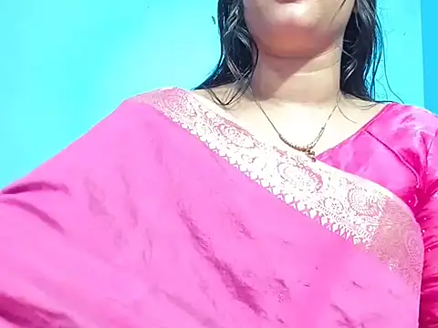 Adhiti_1's Webcam Show