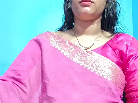 Show modela Adhiti_1 na web-kameri