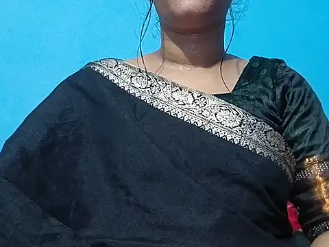 Adhiti_1n Webbikameraesitys