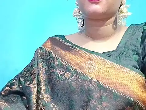 Adhiti_1 网络视讯表演
