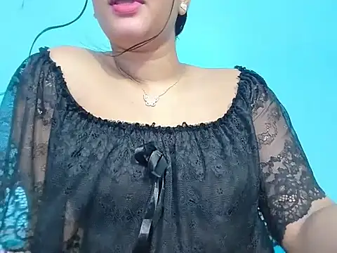 Adhiti_1 网络视讯表演