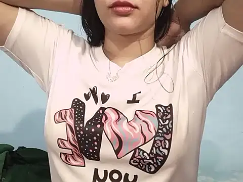 Adhiti_1 Webcam-Show