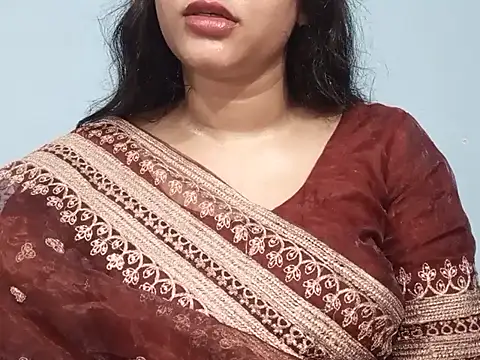 Adhiti_1 网络视讯表演