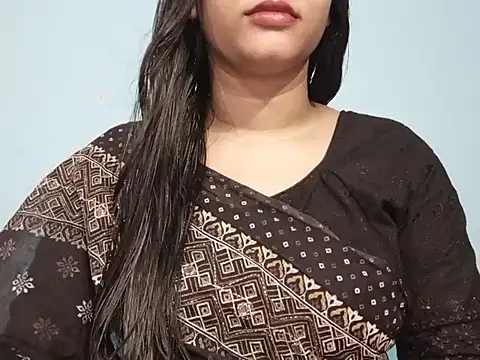 Adhiti_1's Webcam Show