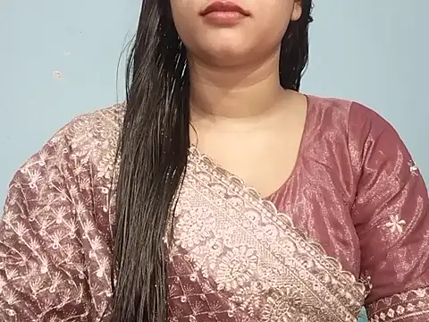 Adhiti_1n Webbikameraesitys