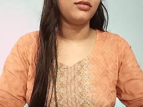 Adhiti_1 现场XXX聊天