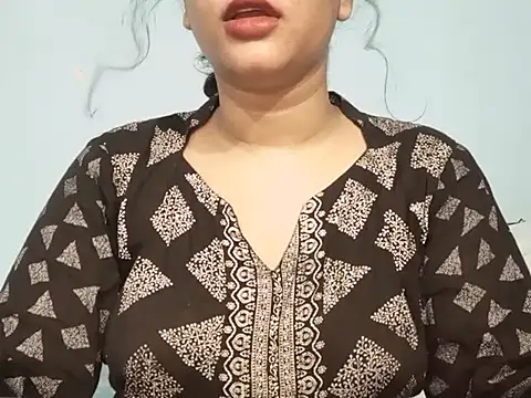 Živý XXX chat Adhiti_1