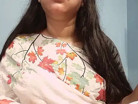 Chat XXX ao vivo de Adhiti_1