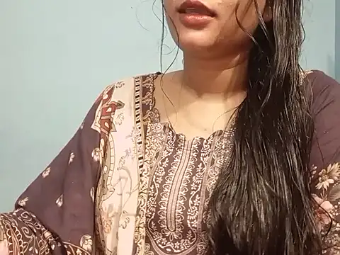 Adhiti_1 网络视讯表演