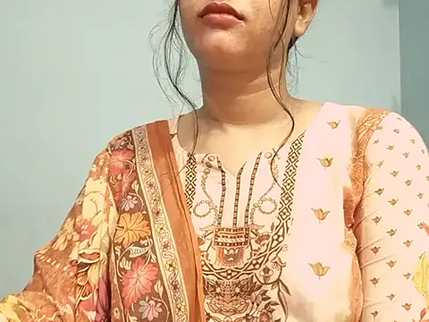عرض كام Adhiti_1