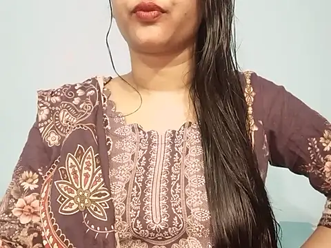 Adhiti_1 即時 XXX 聊天