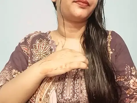 Adhiti_1 Chat XXX live