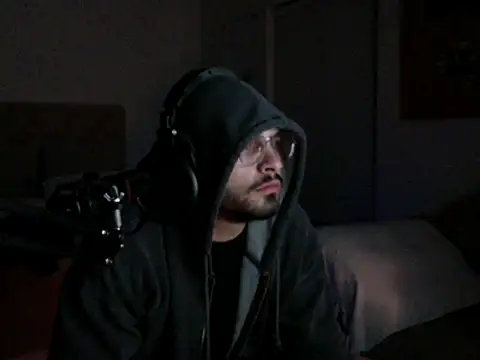 NAUGHTYSHAUDY webkamerás műsora