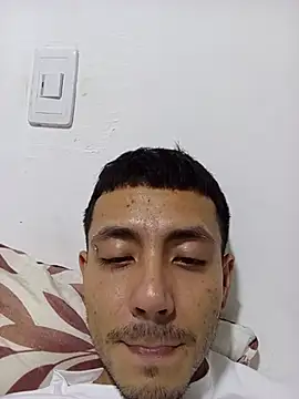 mincho9 webkamerás műsora