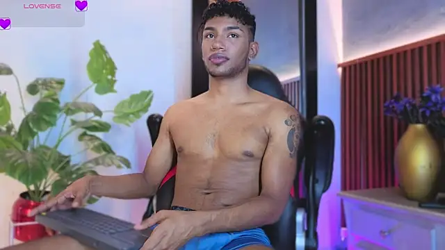 dante_jeff: вебкам-шоу