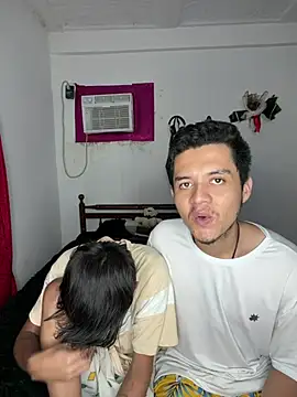 Kenet_and_james_ webkamerás műsora