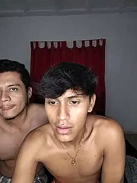 Kenet_and_james_ ওয়েবক্যাম শো