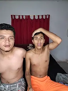Show Webcam de Kenet_and_james_