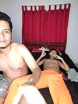 Kenet_and_james_ Webcamshow