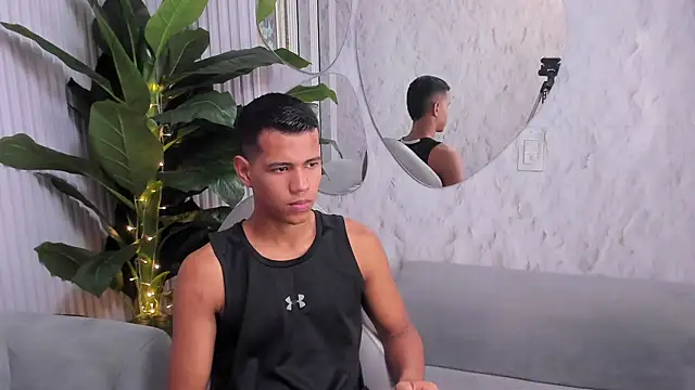 Show webcam de Noah_sexhotty