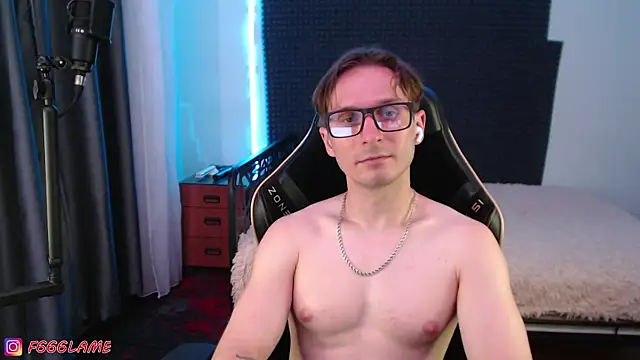 F666LAMEE: вебкам-шоу