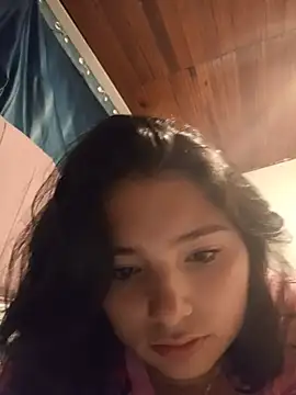 Pertunjukan Kamera Web michellee444