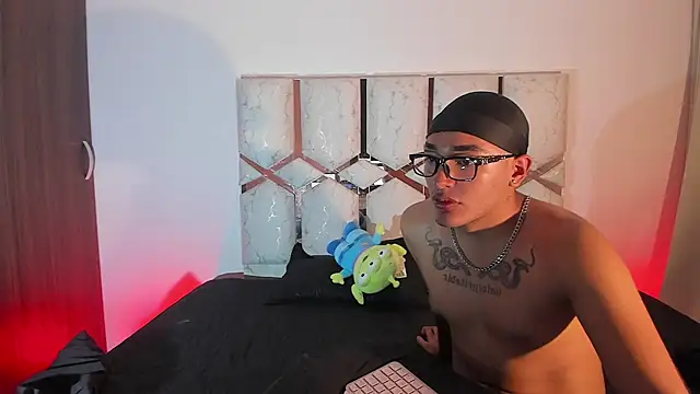 Polipocket7 – webcam-show