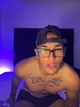 Polipocket7 Show in webcam