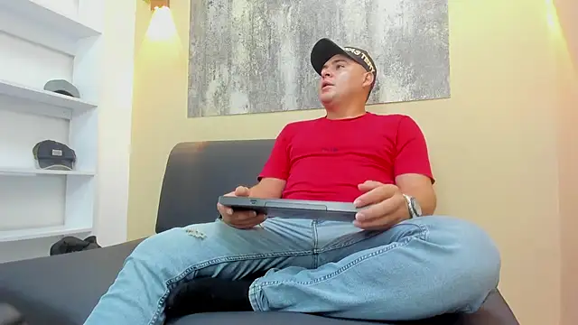 THEO_WOOD3 Webcamshow