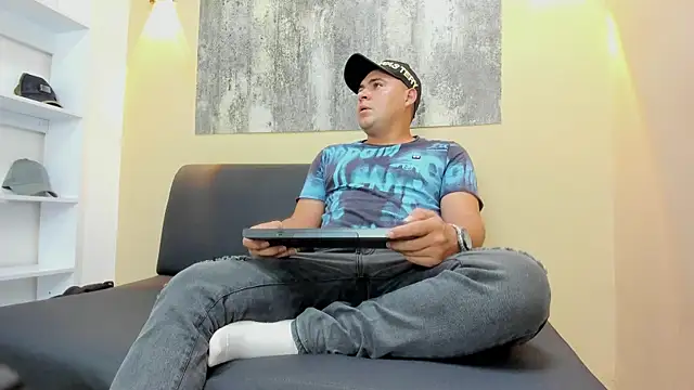 THEO_WOOD3 Webcam-Show