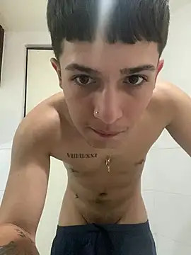 latinboy_21An Webbikameraesitys