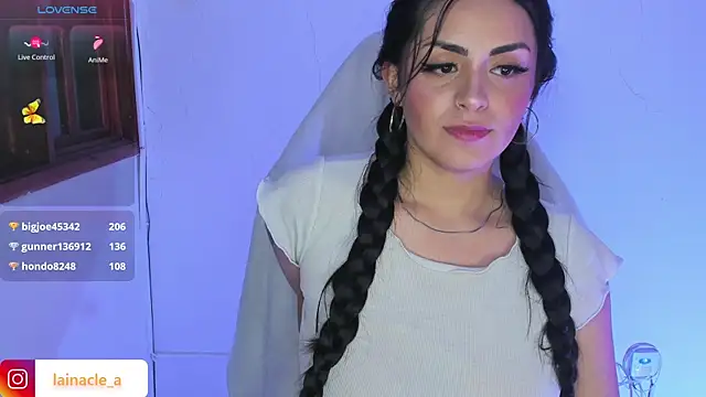_onlylaiii_ – Live XXX-chat