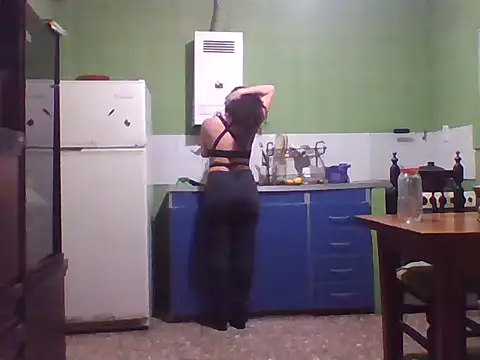 love_juicy: απευθείας συνομιλία ΧΧΧ