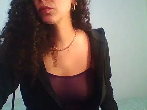 love_juicy's Live XXX Chat