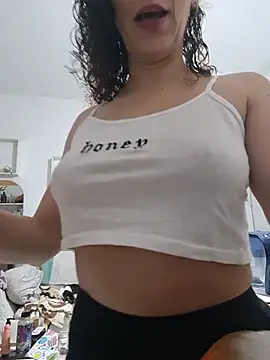 دردشة love_juicy الجنسية المباشرة