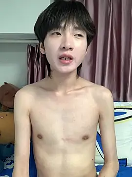 Matt-778 Show in webcam