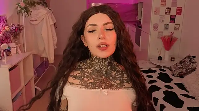 brightmuffin Adlı Modelin Canlı XXX Sohbeti