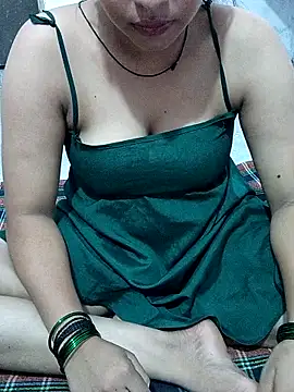 Cute_Girl66 Adlı Modelin Web Kamerası Şovu