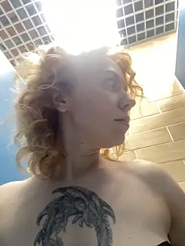 Sweety_Risk webcam show