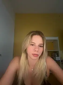 JellyCherry webcam show