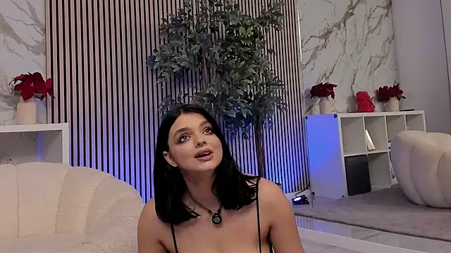 NoctisBella's Webcam Show