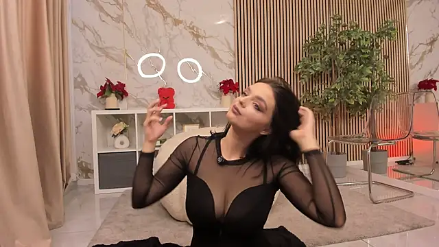 NoctisBella Webcam show