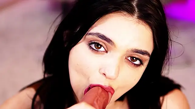 הופעת וובקאם של NoctisBella