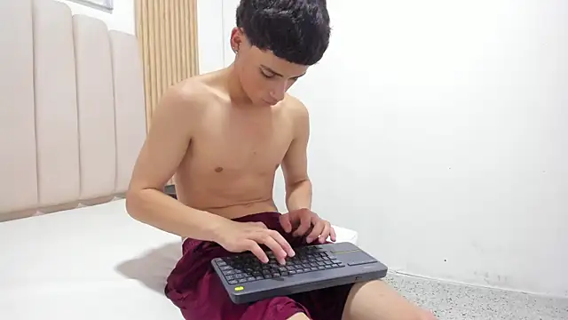 Stiven_Cooper2 Pertunjukan Webcam
