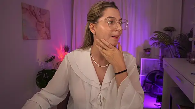 Živý XXX chat LucreciaStorm