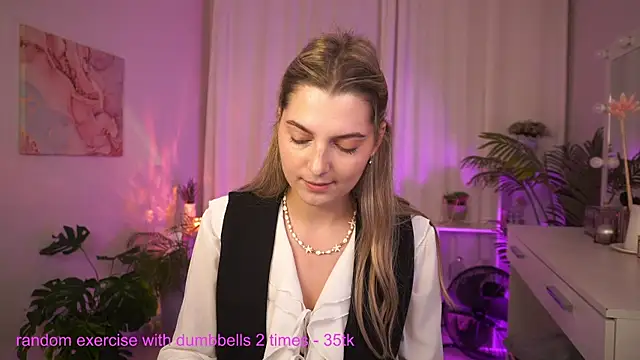 LucreciaStorm Live XXX Chat